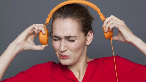 Buenos hábitos para la limpieza sin riesgos de los oídos
